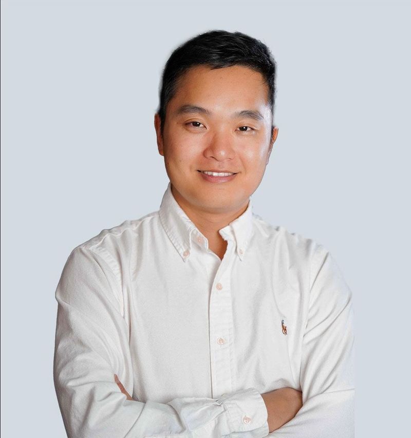 Felix Park, CPA, MBA, founder of MangoBooks